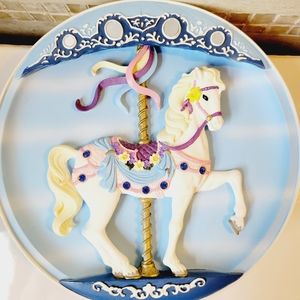 Rhodes Studios 'Sweet Stander' Musical Carousel Horse Plate